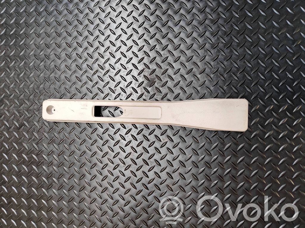 (B) pillar trim (bottom)   1496149077,MP5960