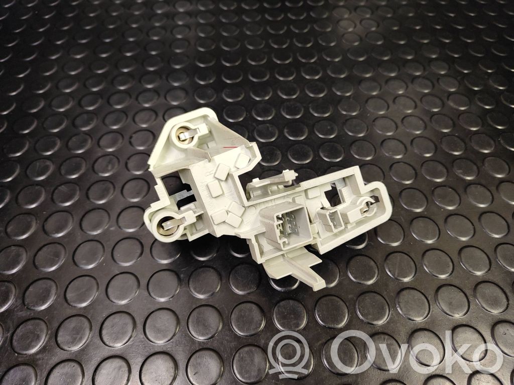 Volvo S60 Tail light bulb cover holder 