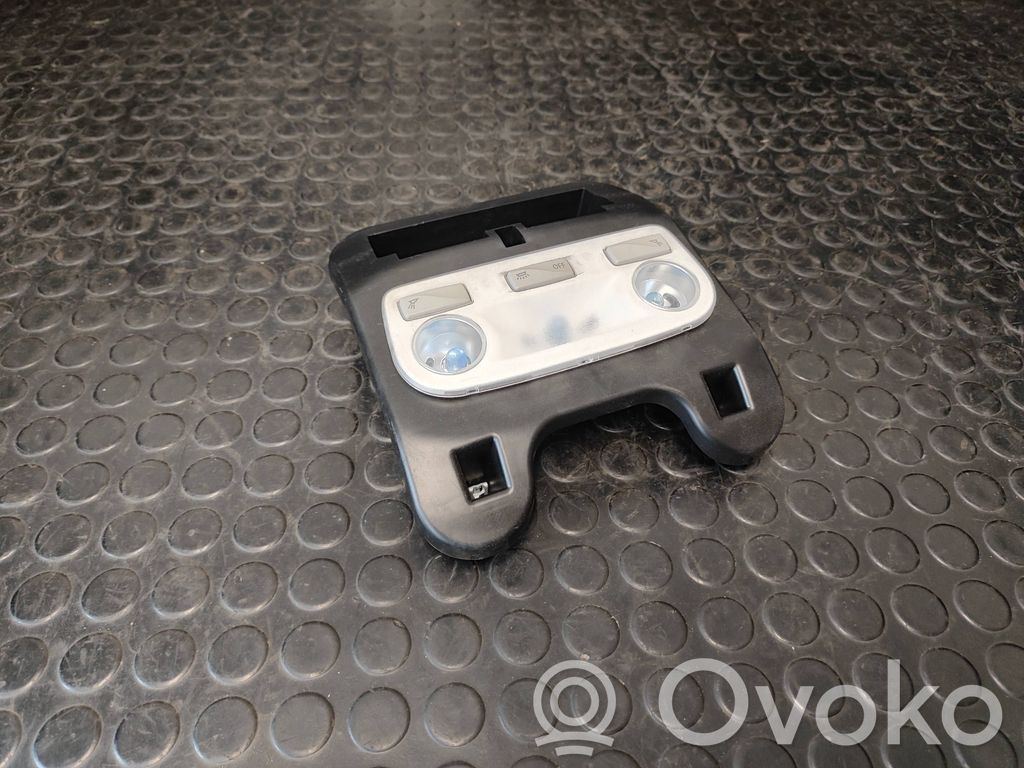 Renault Captur Luz del asiento trasero 