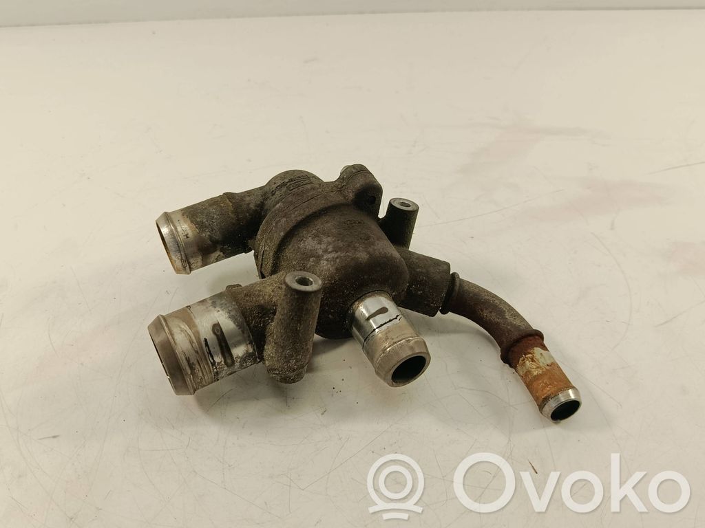 Ford Fusion II Termostats / termostata korpuss 