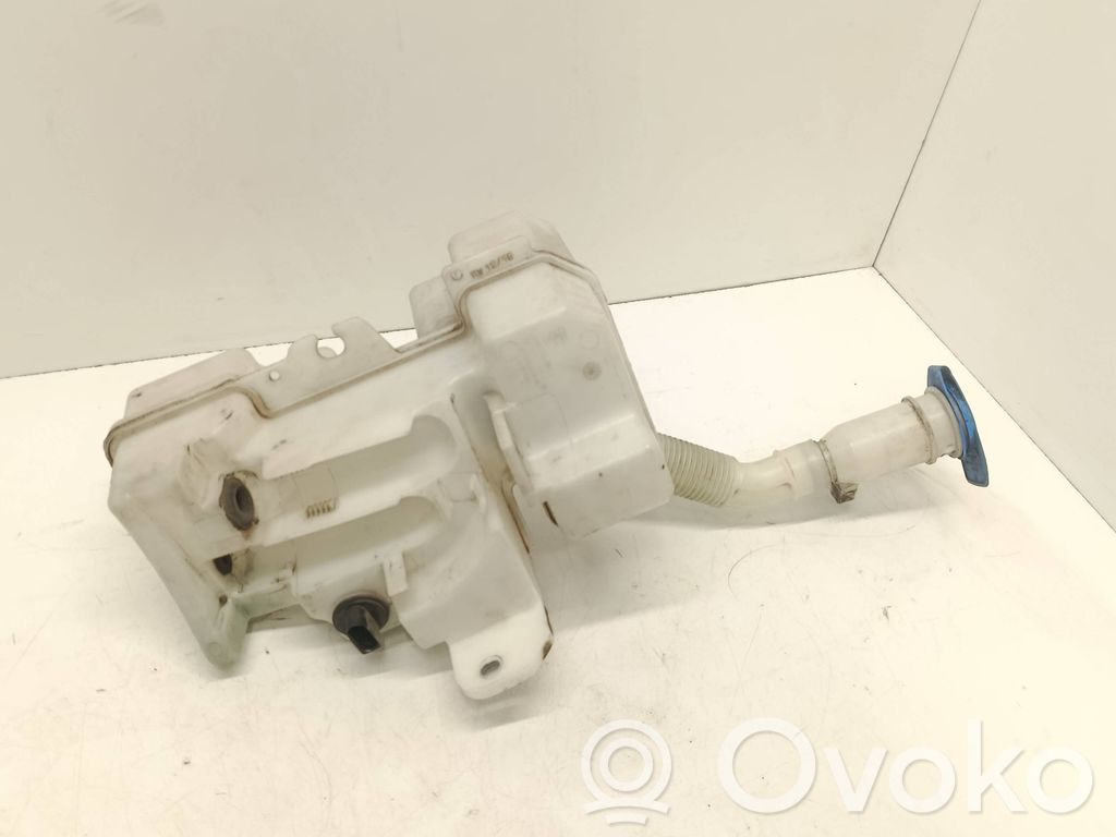 Audi Q3 8U Wischwasserbehälter 