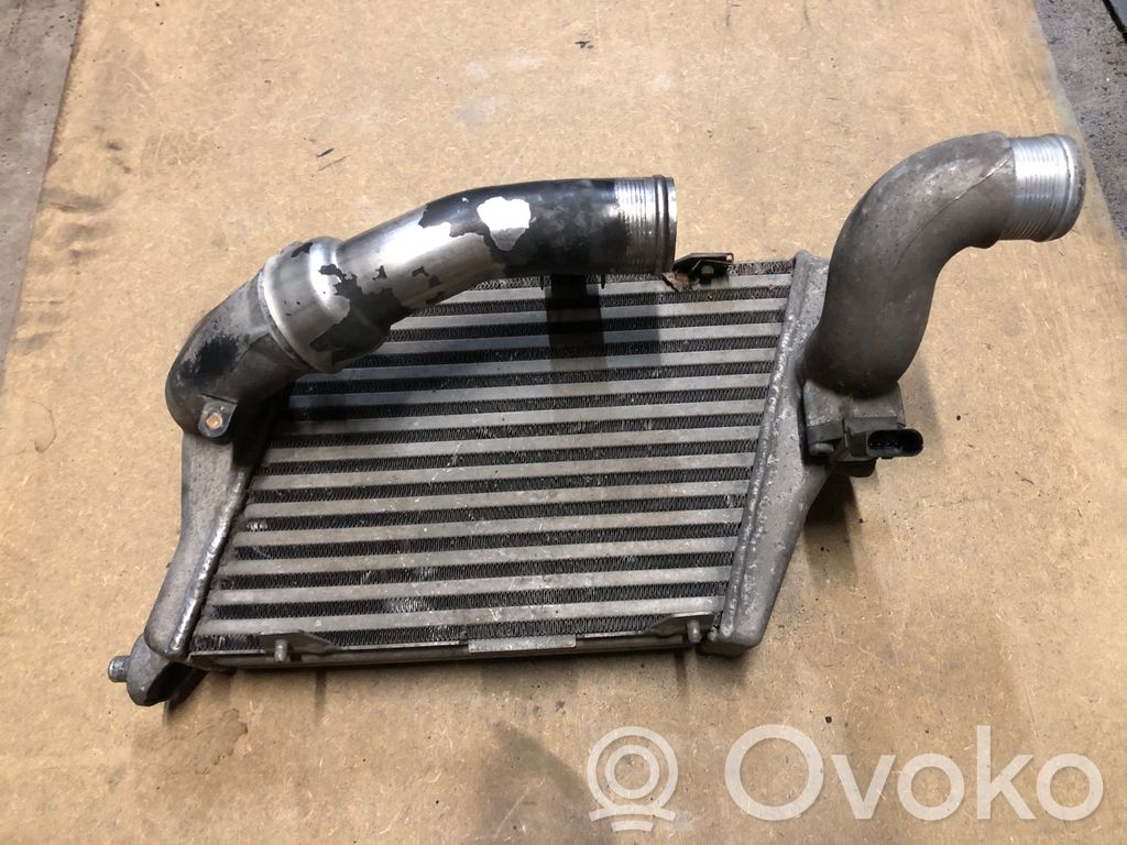 Audi A8 S8 D3 4E Guía de aire del intercooler 