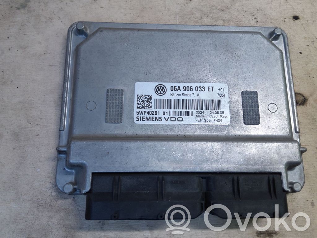 Volkswagen Touran I Komputer / Sterownik ECU silnika 
