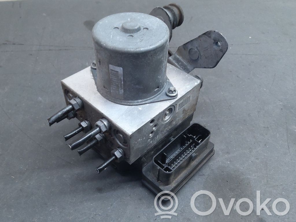 Volkswagen PASSAT B7 ABS Pump 