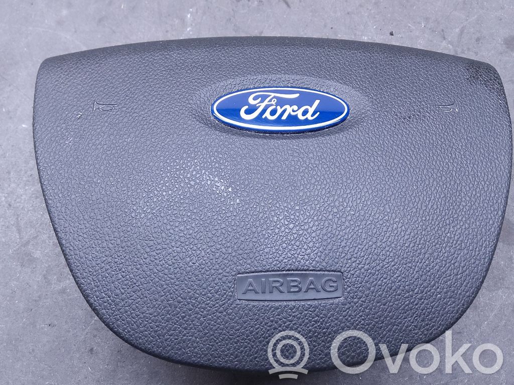 Ford Focus Vairo oro pagalvė 