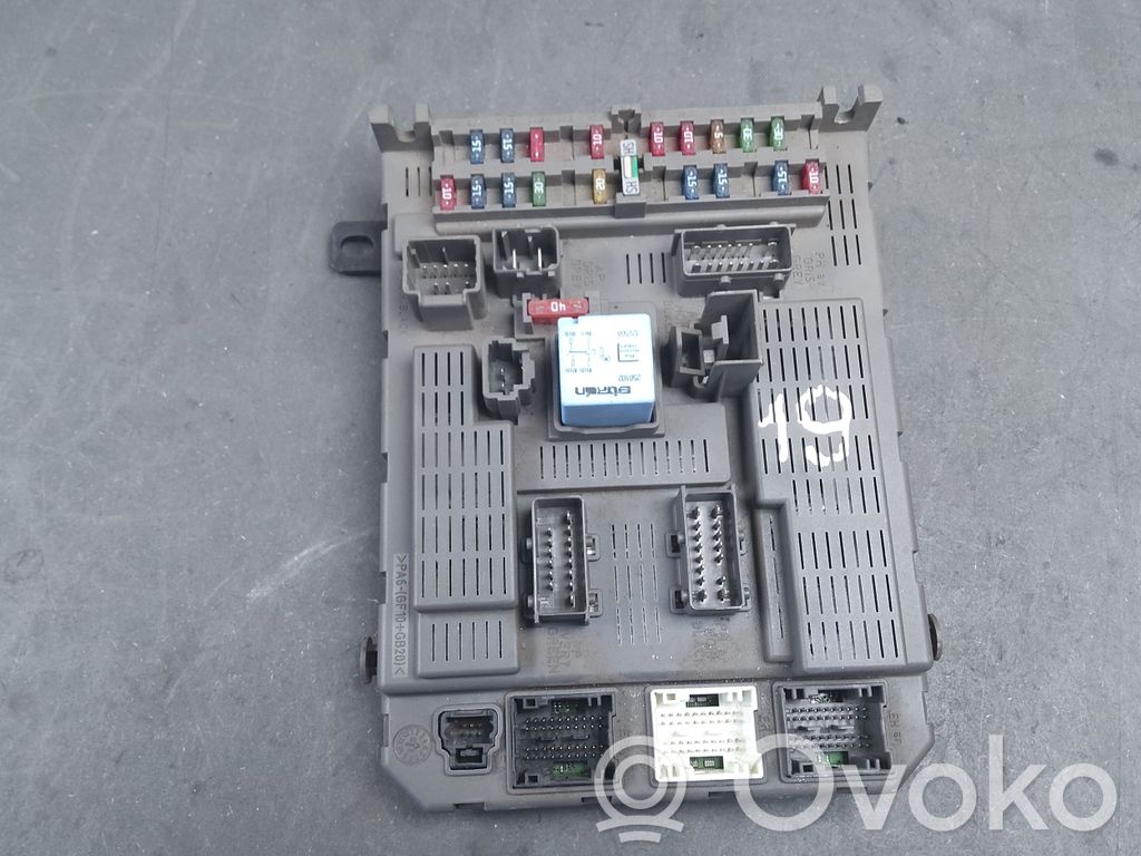 Citroen C4 Grand Picasso Fuse module 