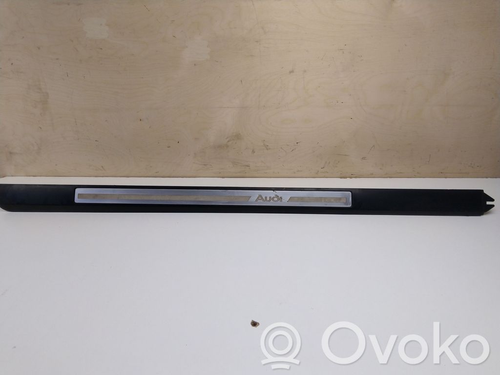 Audi A8 S8 D3 4E Etuoven kynnyksen suojalista 