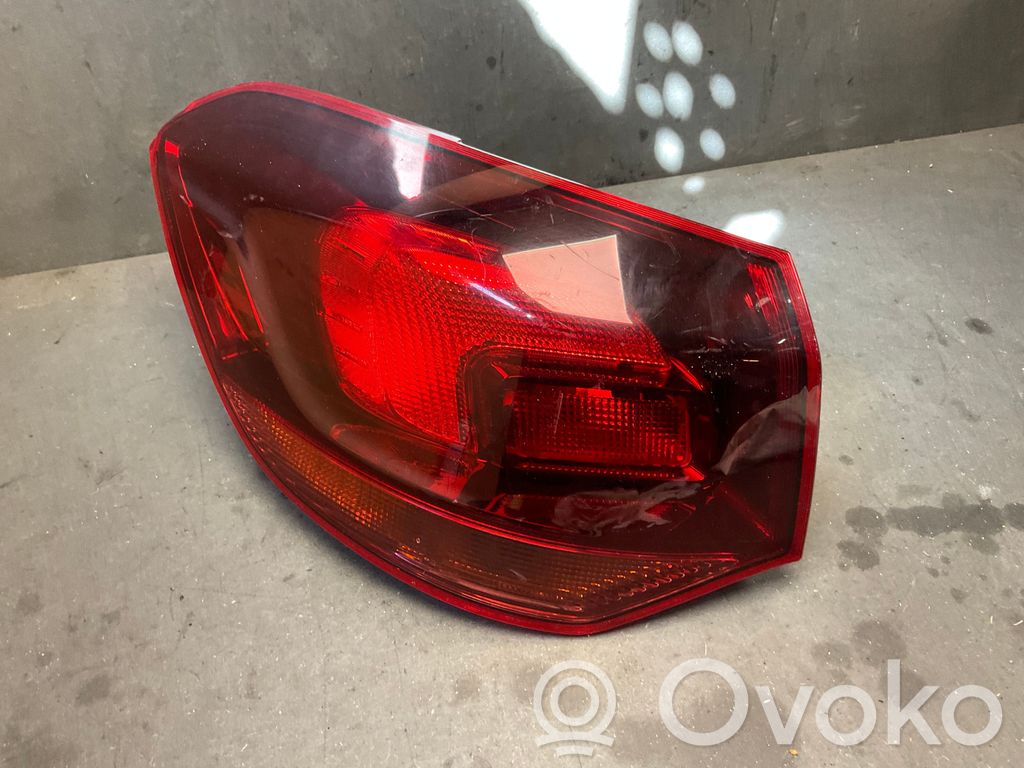 Opel Astra J Rear/tail lights 