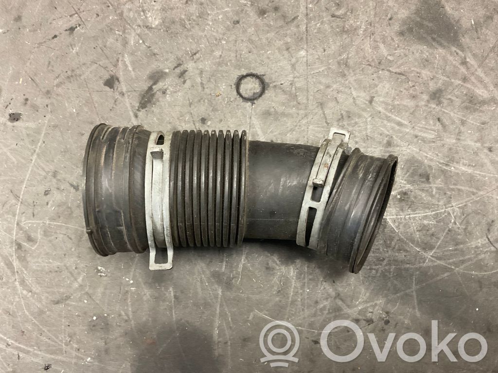 Volkswagen Eos Engine coolant pipe/hose 