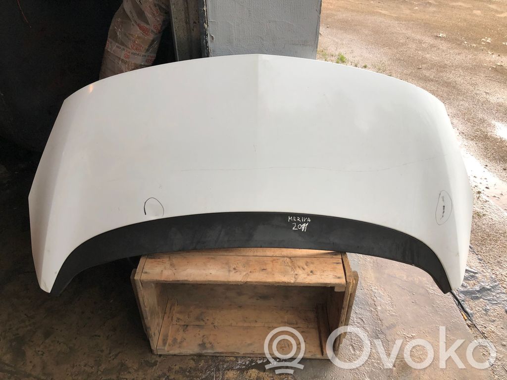 Opel Meriva B Konepelti 