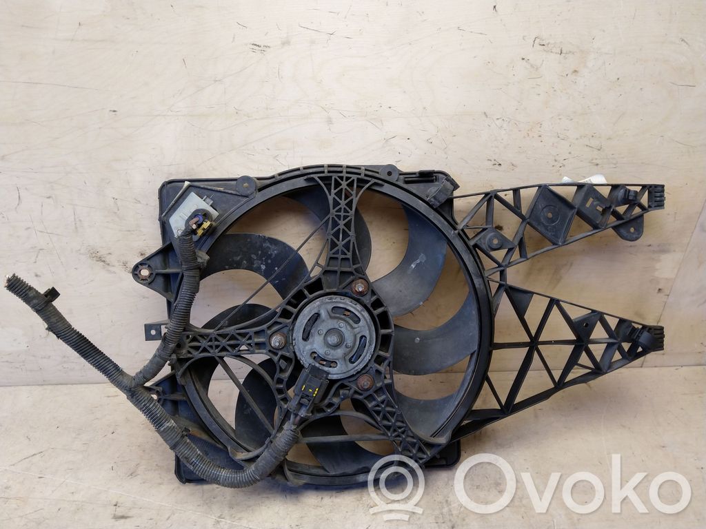 Alfa Romeo Mito Elektryczny wentylator chłodnicy 