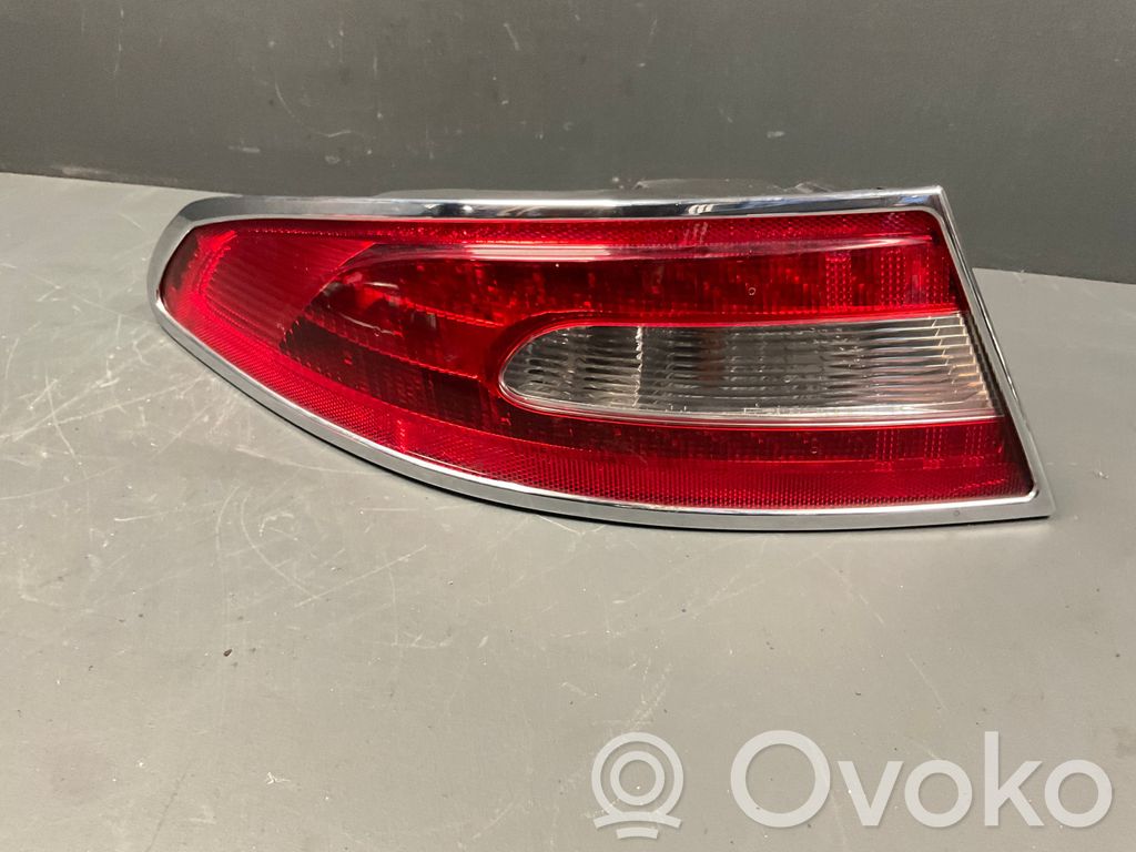 Jaguar XF Rear/tail lights 