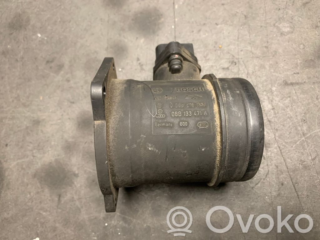 Audi A4 S4 B7 8E 8H Misuratore di portata d'aria 