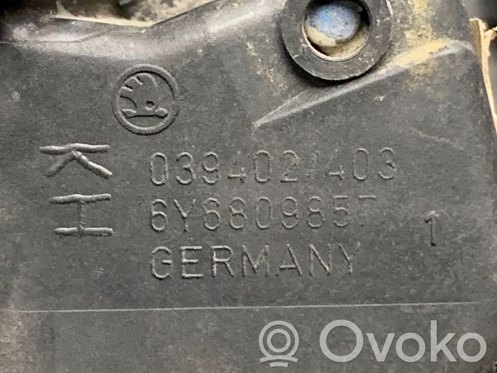 Skoda Fabia Mk1 (6Y) Klapka wlewu paliwa 