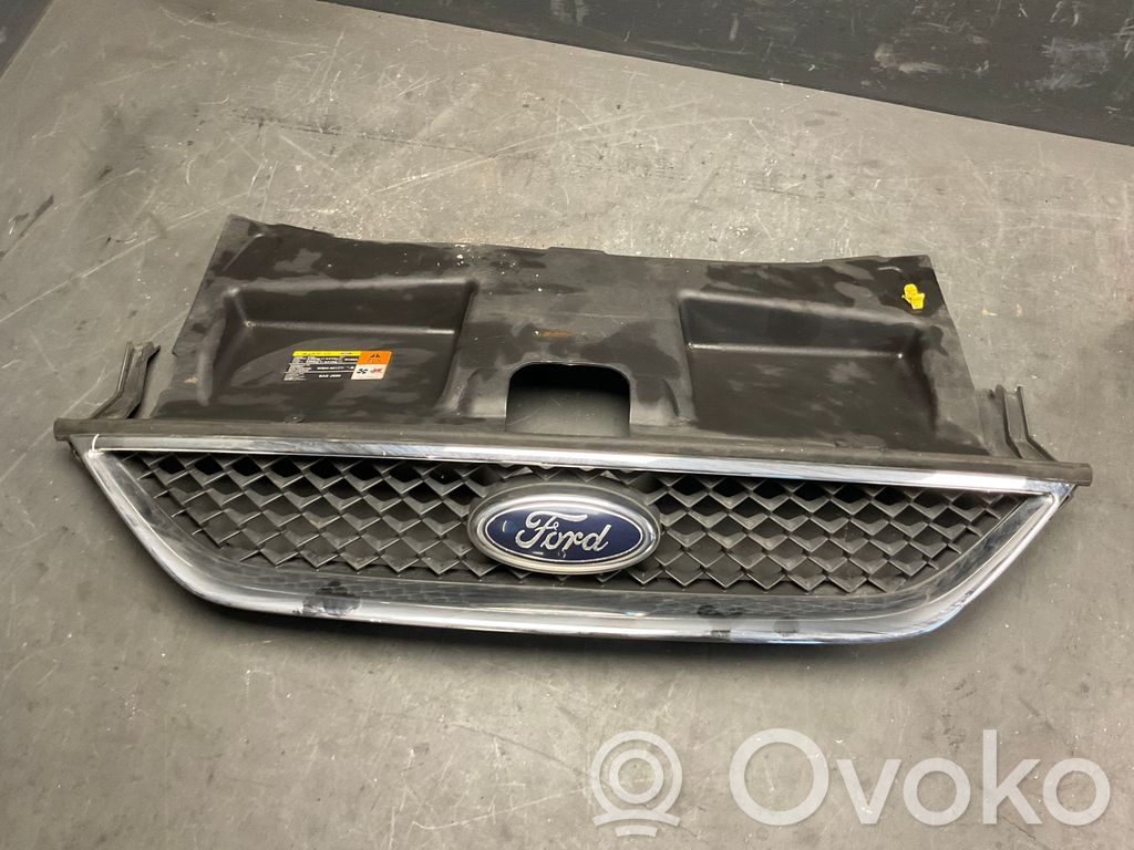Ford Galaxy Etupuskurin ylempi jäähdytinsäleikkö 