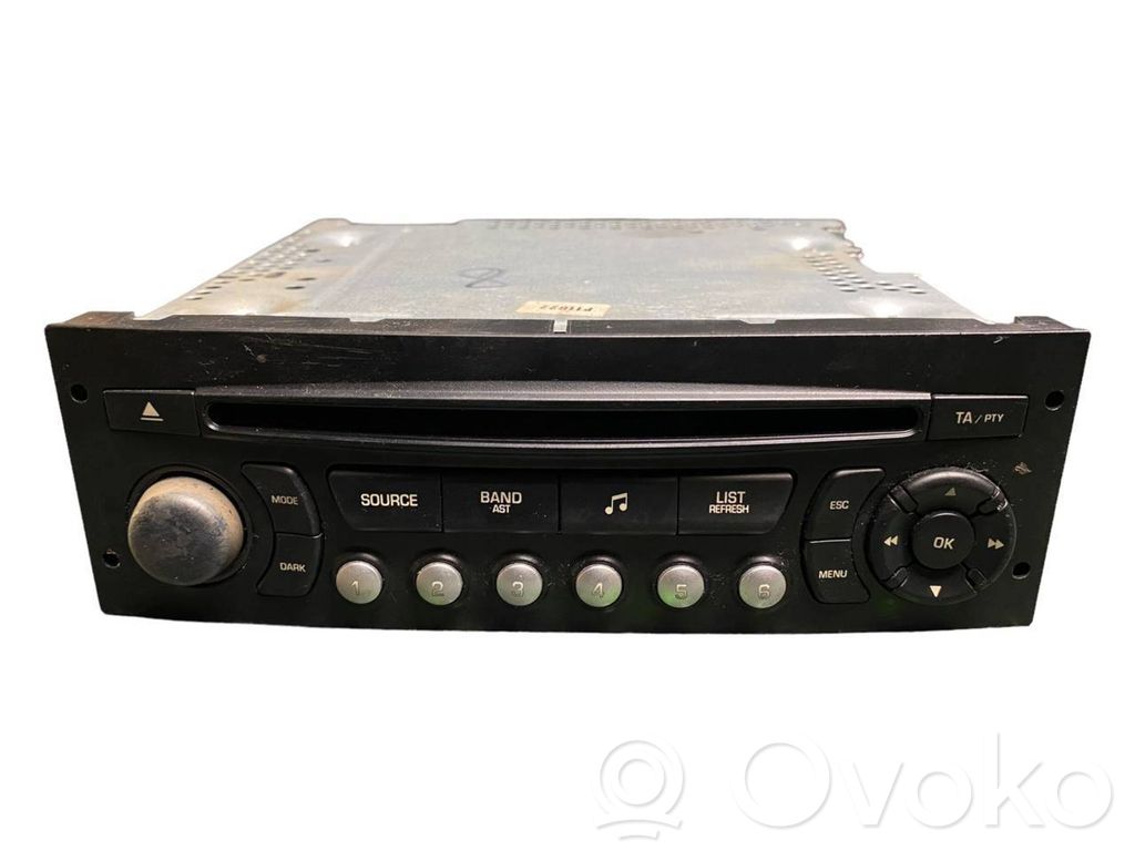 Peugeot 207 CC Radio/CD/DVD/GPS head unit 