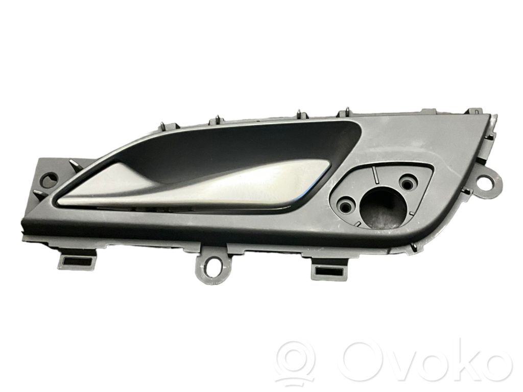 Hyundai i40 Manecilla interna puerta delantera 