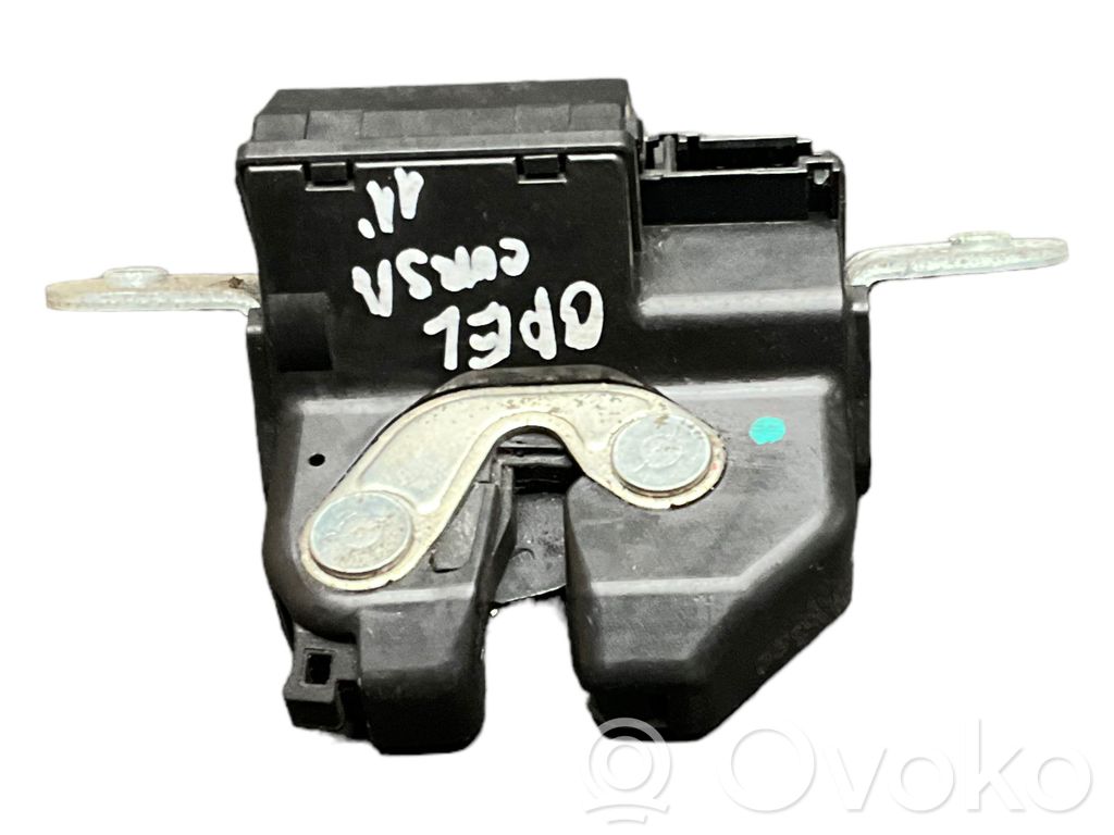 Opel Corsa D Tailgate exterior lock 