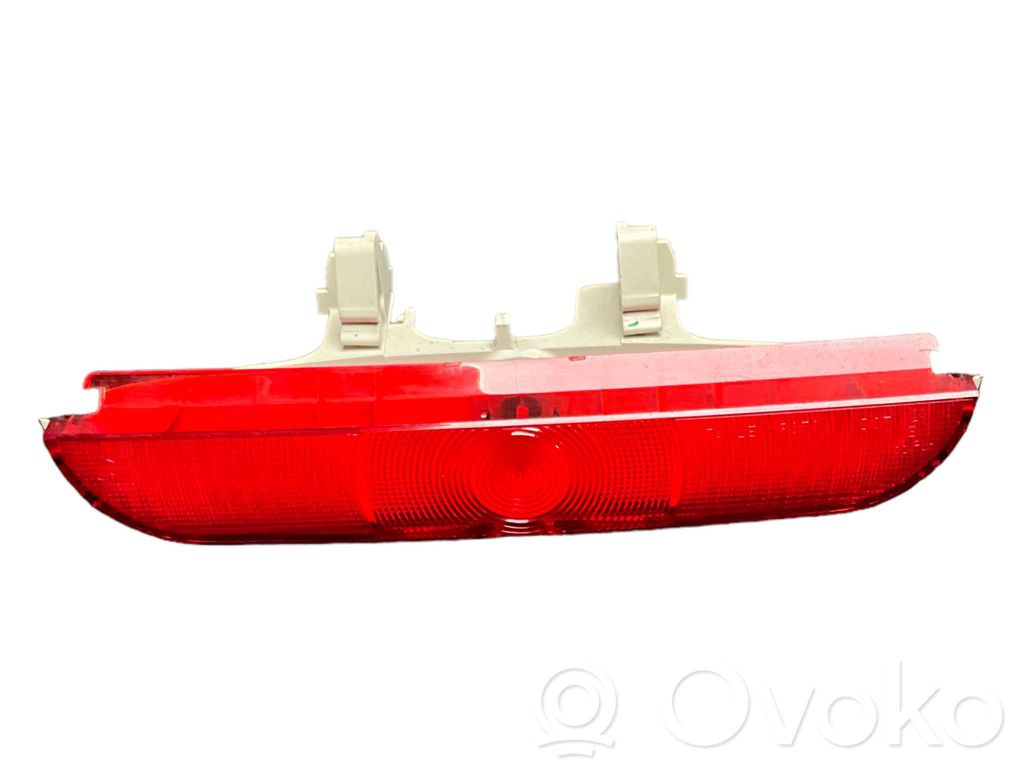 Mazda 3 II Third/center stoplight 