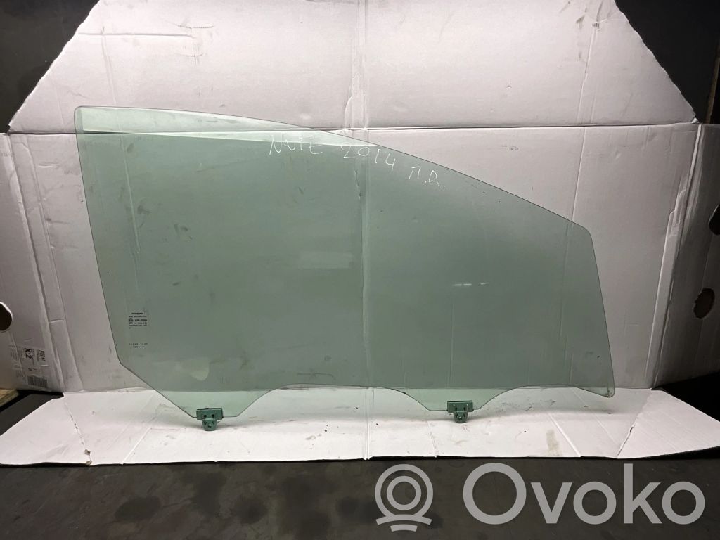 Nissan Note (E12) Front door window glass four-door 