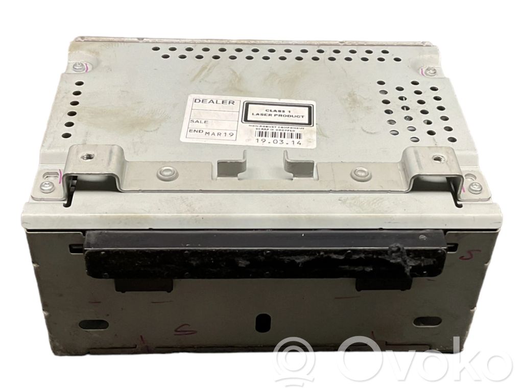 Ford Focus Radio / CD-Player / DVD-Player / Navigation 