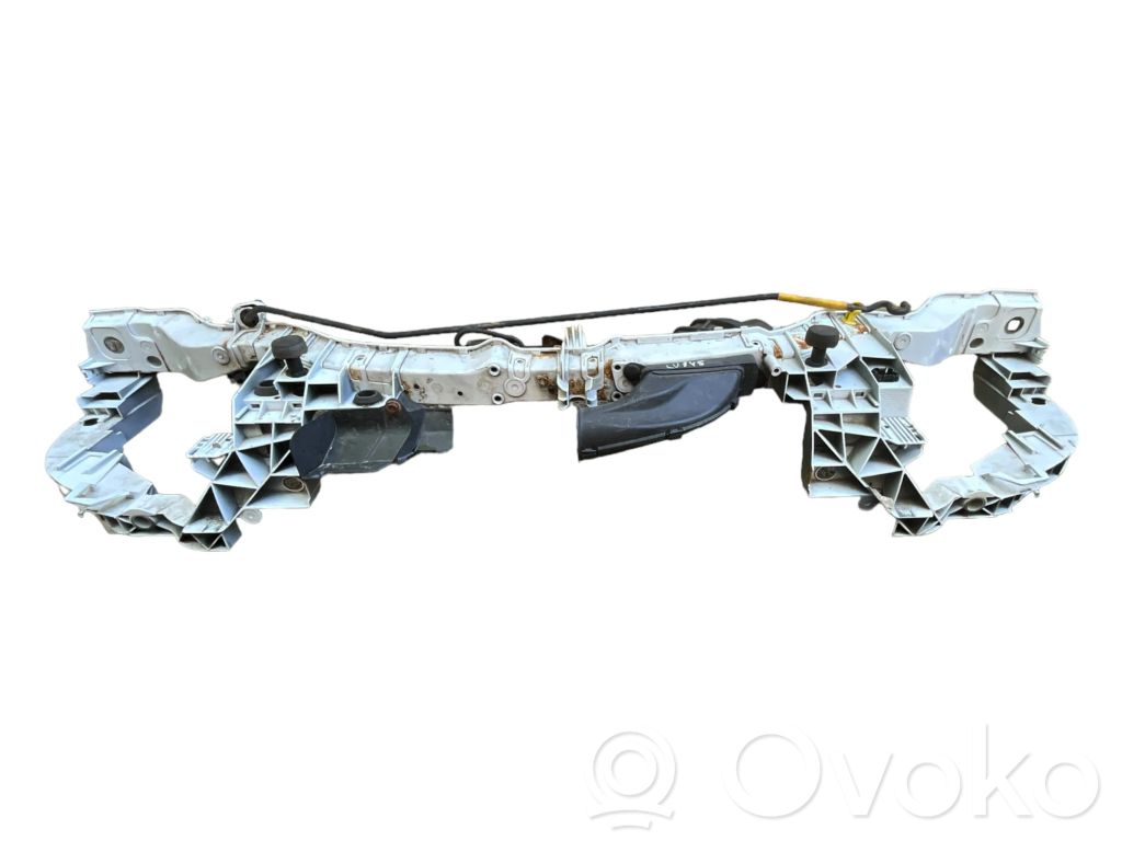 Ford Focus Radiatoru panelis 