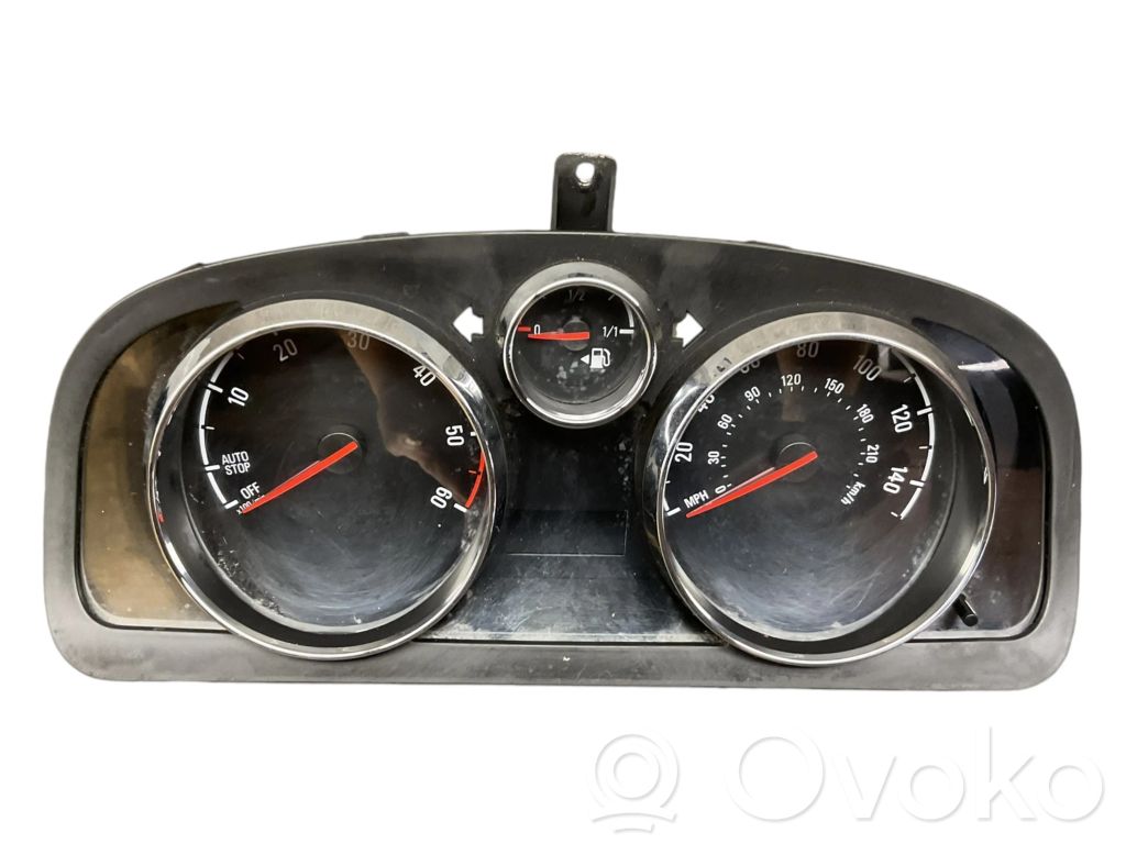 Opel Antara Speedometer (instrument cluster) 