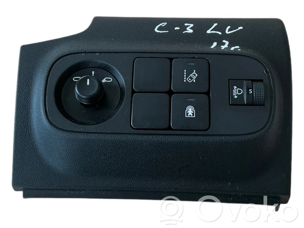 Citroen C3 Wing mirror switch 