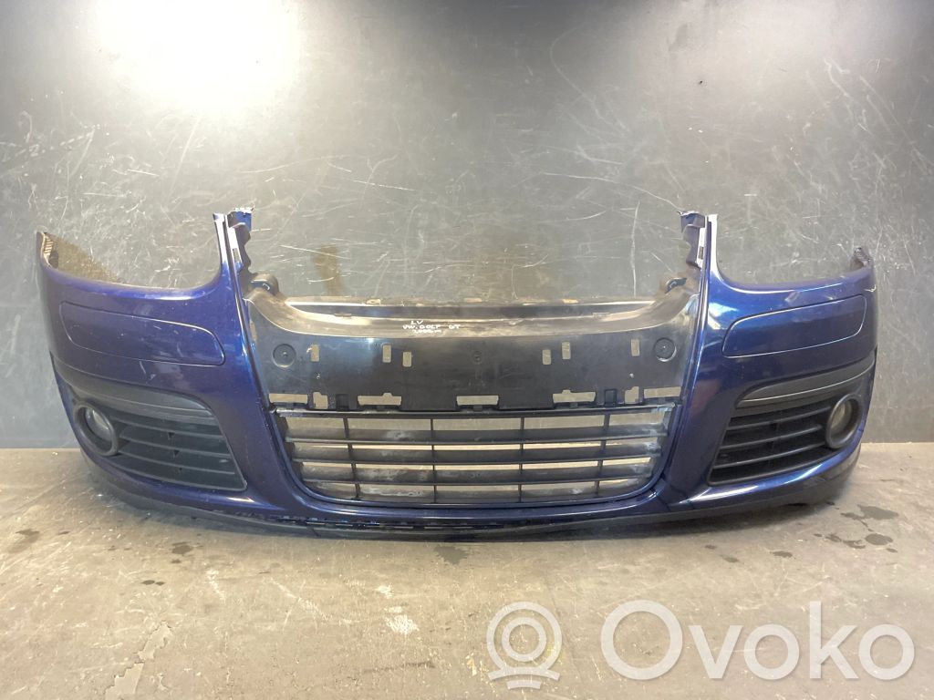 Volkswagen Golf V Front bumper 