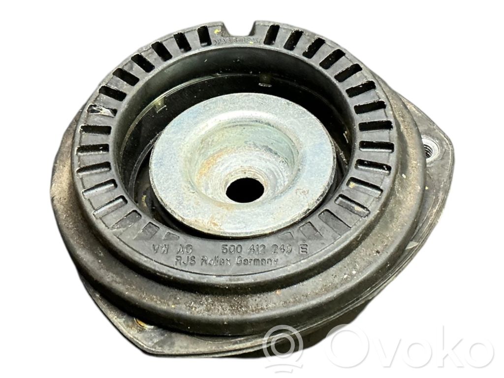 Audi A3 S3 8V Front upper strut mount 