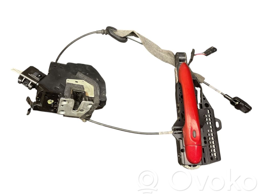 Renault Clio IV Front door lock 