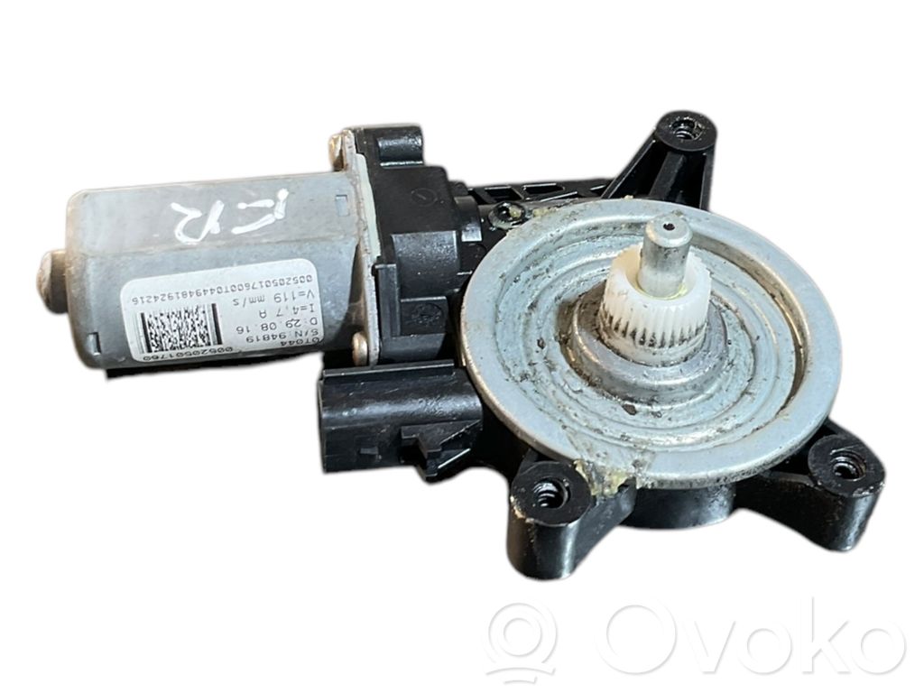 Fiat Tipo Front door window regulator motor 