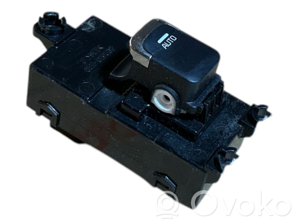 Electric window control switch   4C25101000,49D5101110,93580A2100