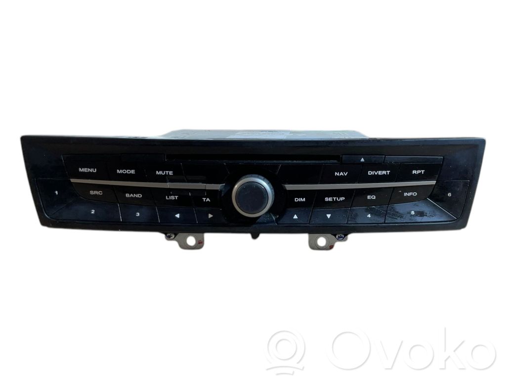 MG 6 Panel / Radioodtwarzacz CD/DVD/GPS 