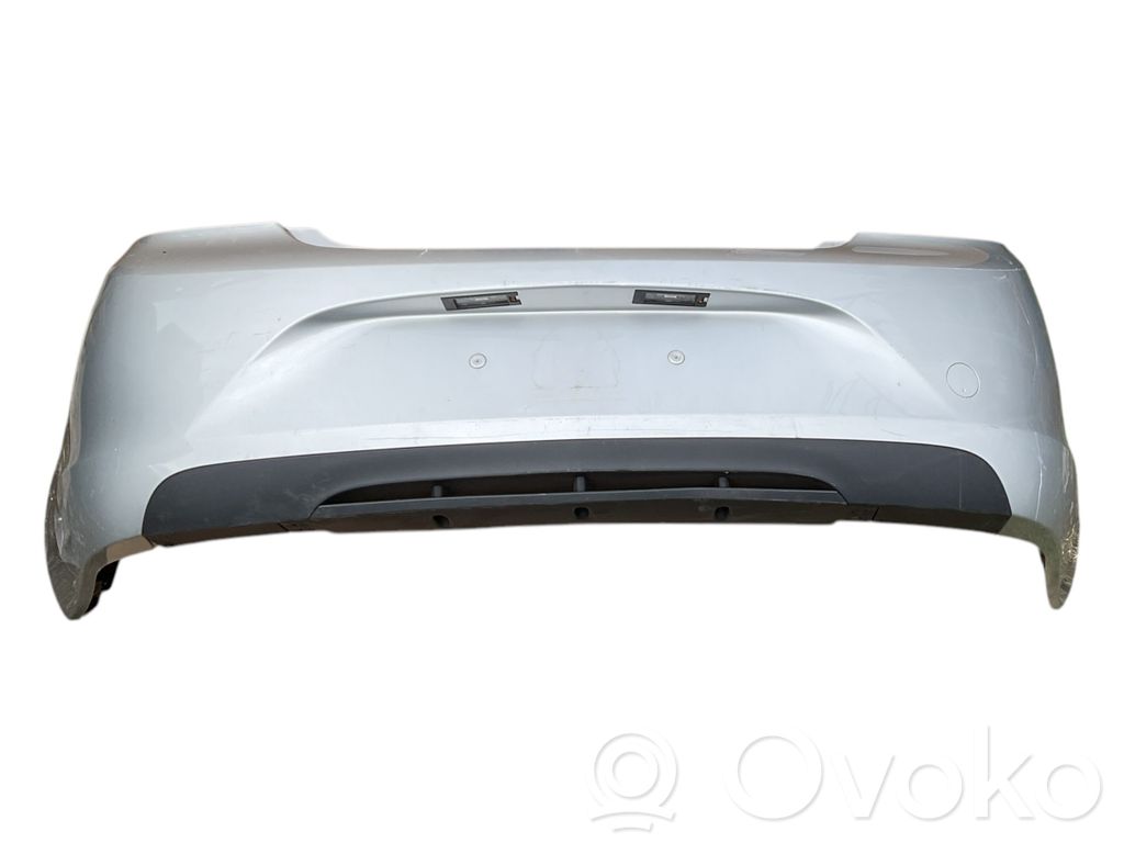 Opel Insignia A Zderzak tylny 