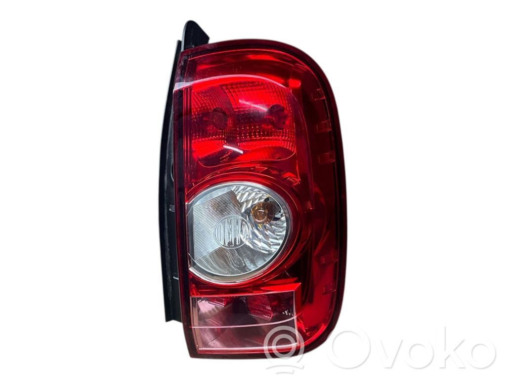 Dacia Duster Rear/tail lights 