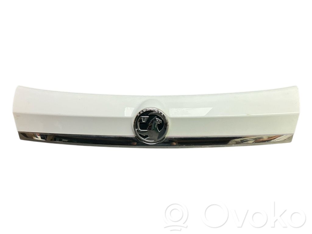 Opel Mokka Lampa oświetlenia tylnej tablicy rejestracyjnej 