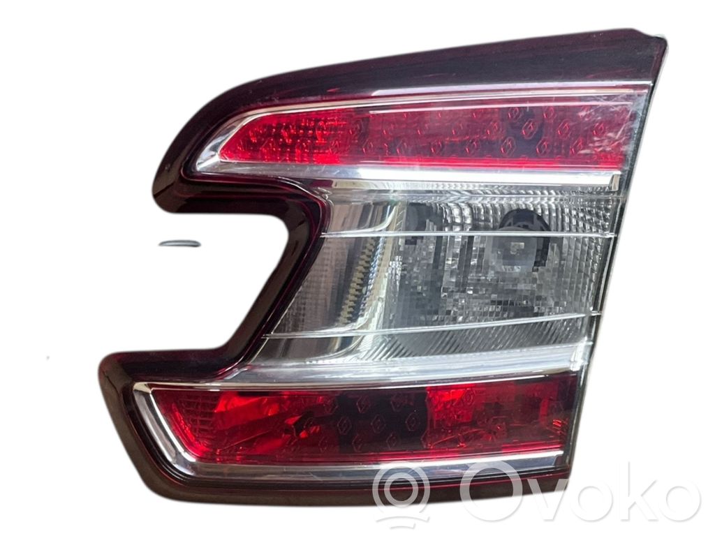 Renault Megane III Luces portón trasero/de freno 