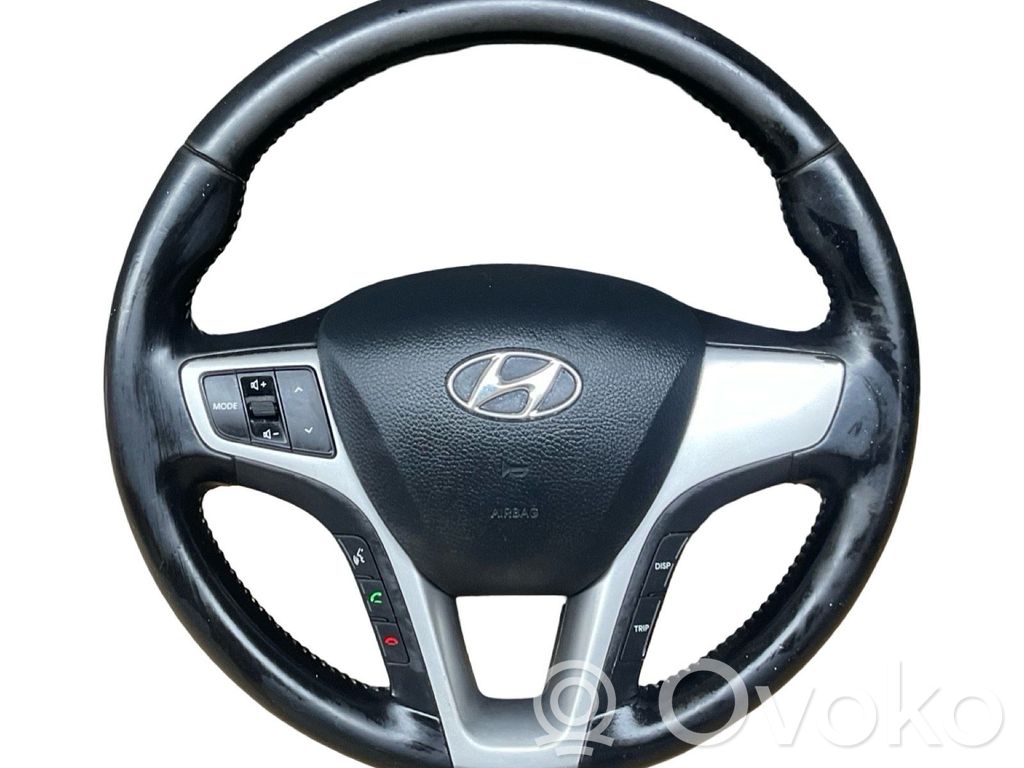 Hyundai i40 Steering wheel 