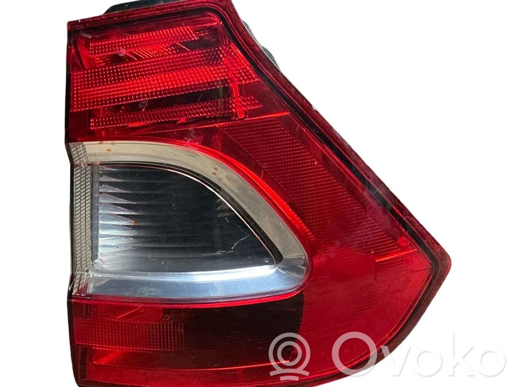 Ford Galaxy Takaluukun takavalot 