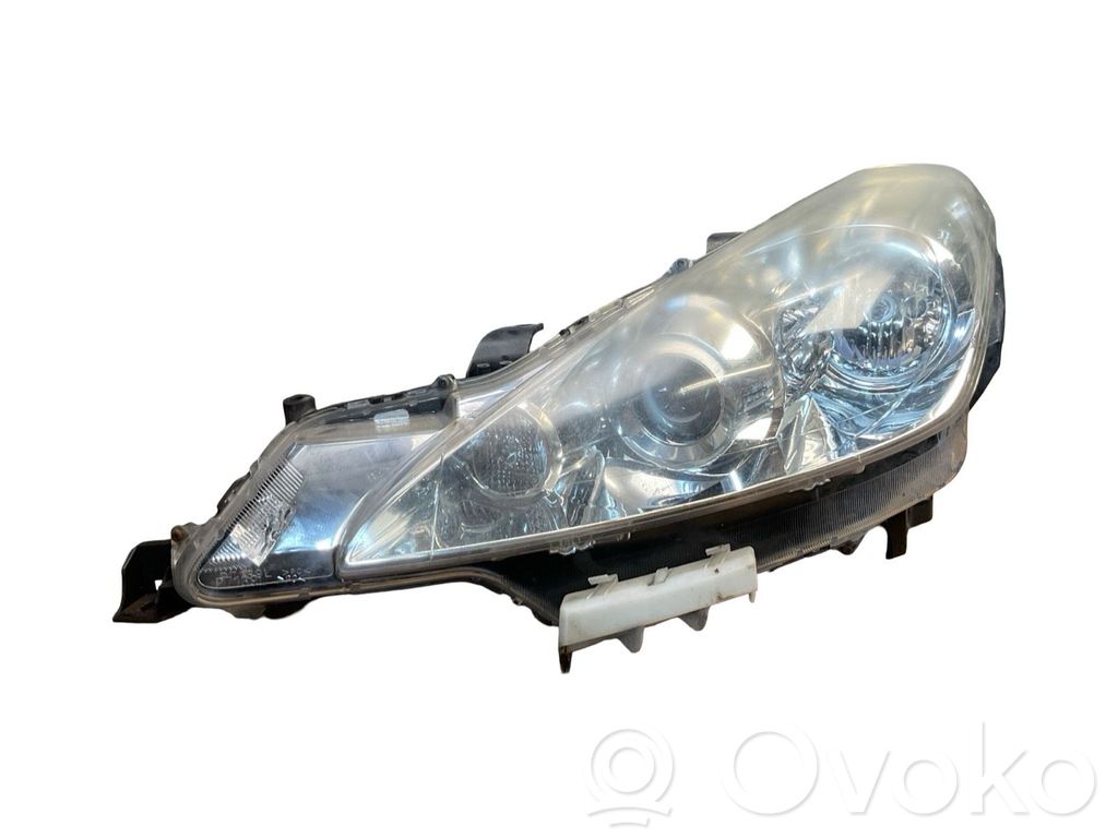 Peugeot 4007 Headlight/headlamp 