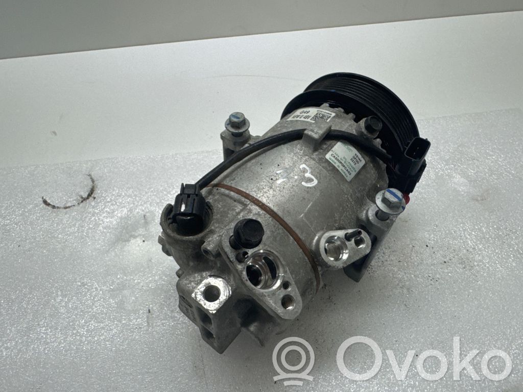 Hyundai i30 Air conditioning (A/C) compressor (pump) 