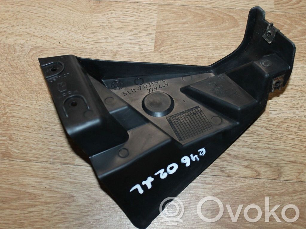 Rear bumper mounting bracket   7031976