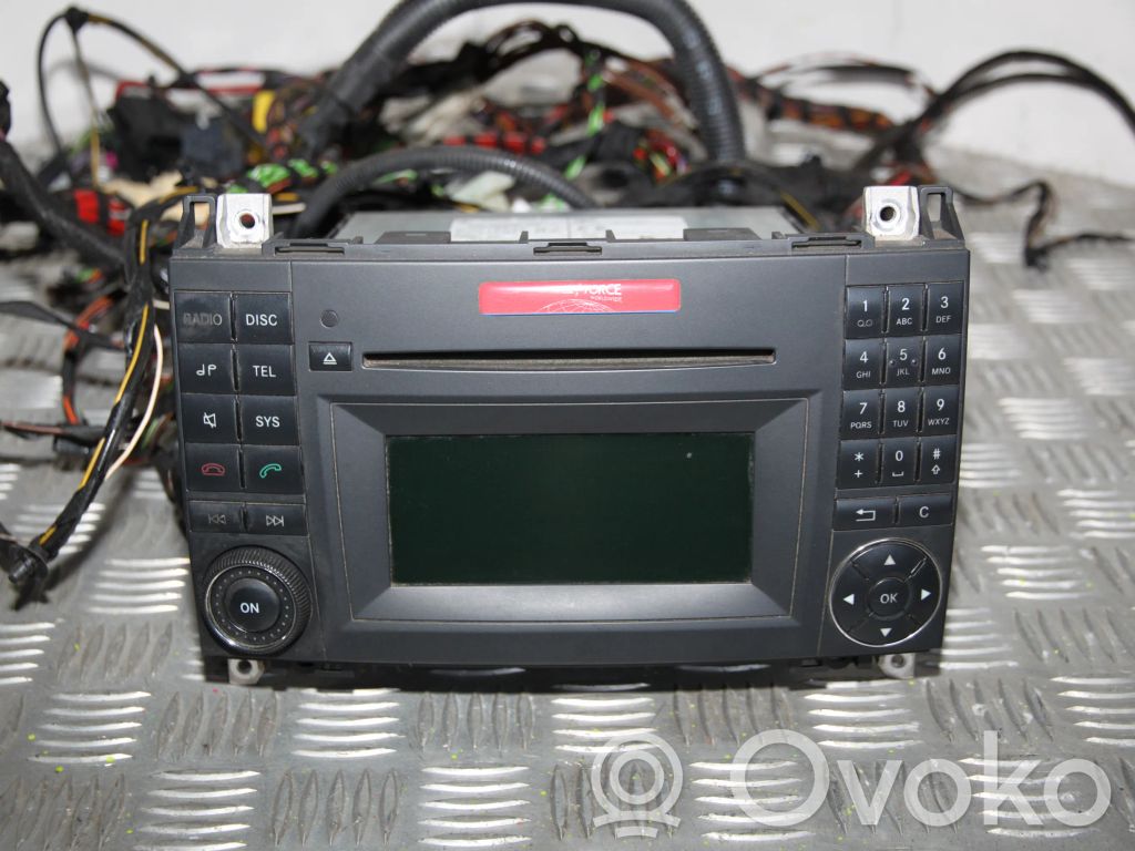 Mercedes-Benz Sprinter W906 Panel / Radioodtwarzacz CD/DVD/GPS 
