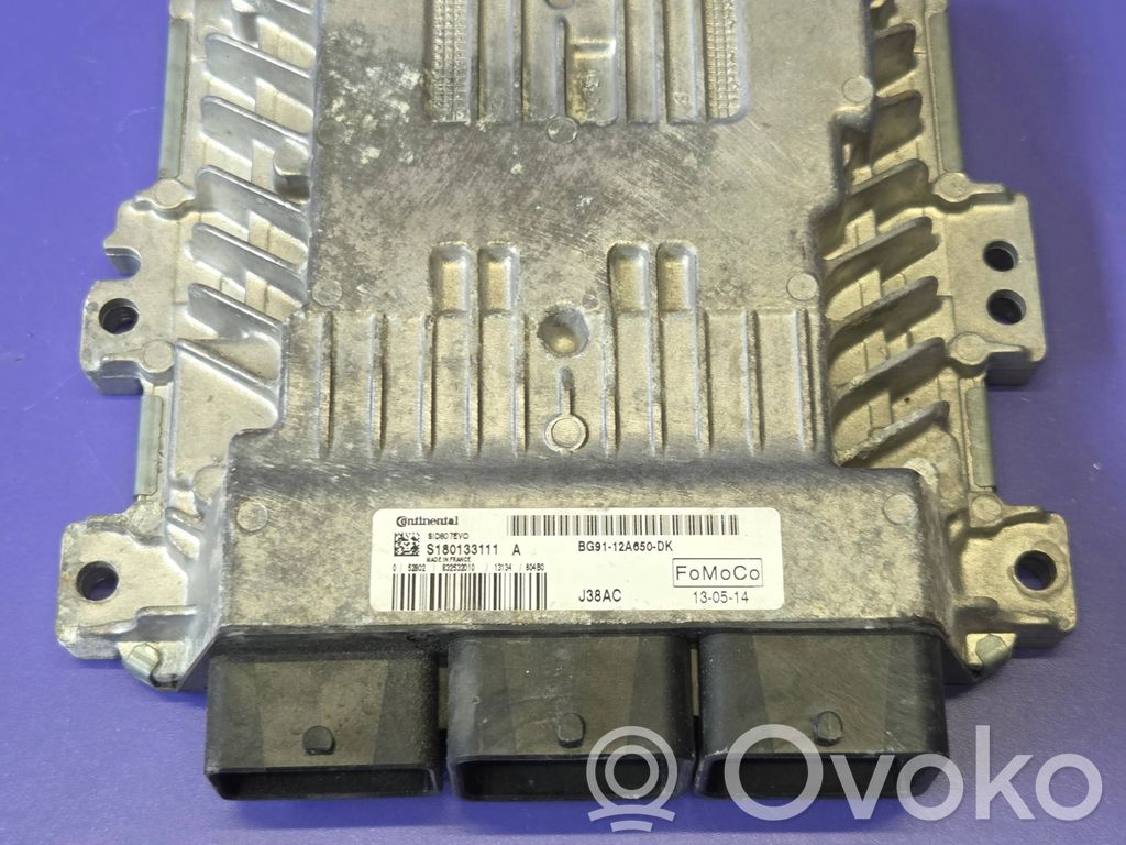 Ford Mondeo MK IV Engine control unit/module 