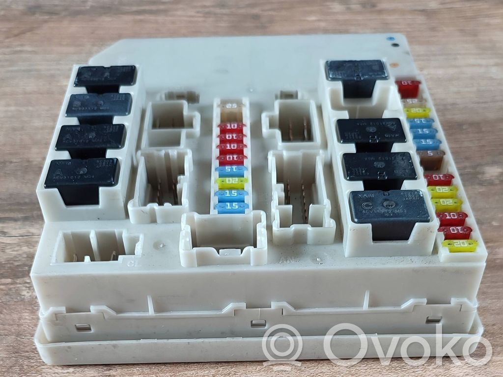 Renault Clio III Drošinātāju bloks 