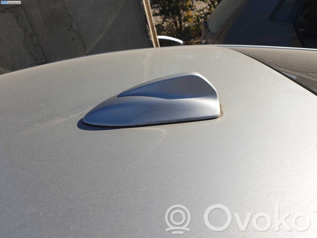 Volvo S60 Aerial GPS antenna 