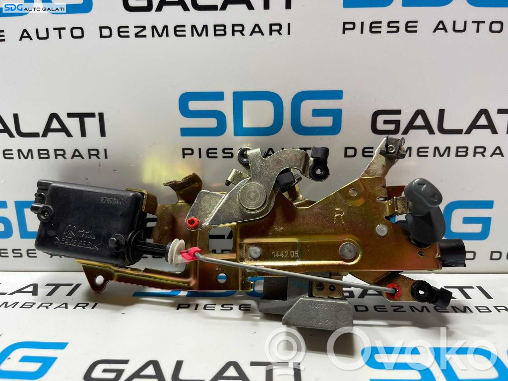 Peugeot Partner Sliding door lock 