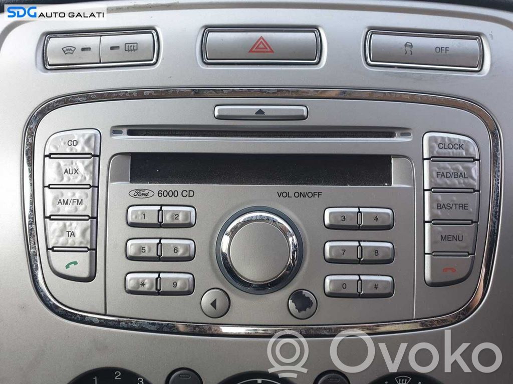 Unitate principală radio/CD/DVD/GPS