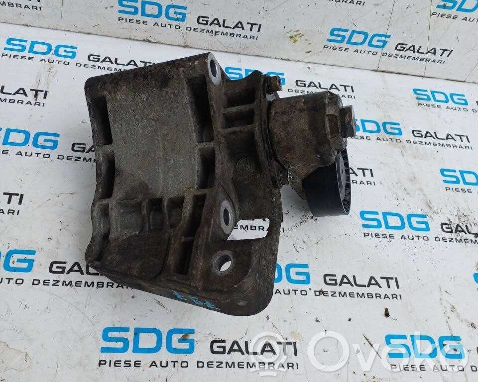 BMW X6 E71 Ohjaustehostimen pumpun kannake